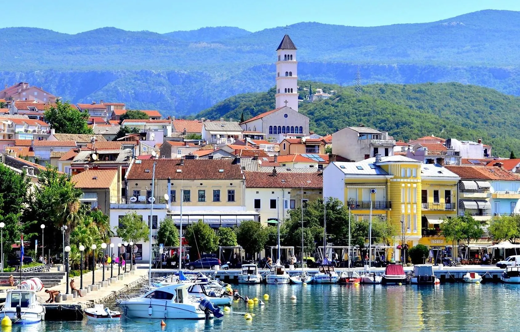 Apartments With A Parking Space Crikvenica - 22214