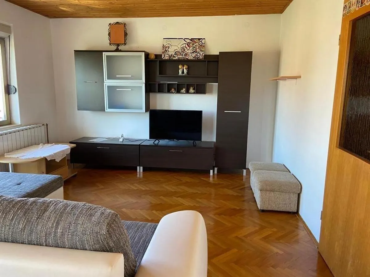 Apartments With A Parking Space Crikvenica - 22214